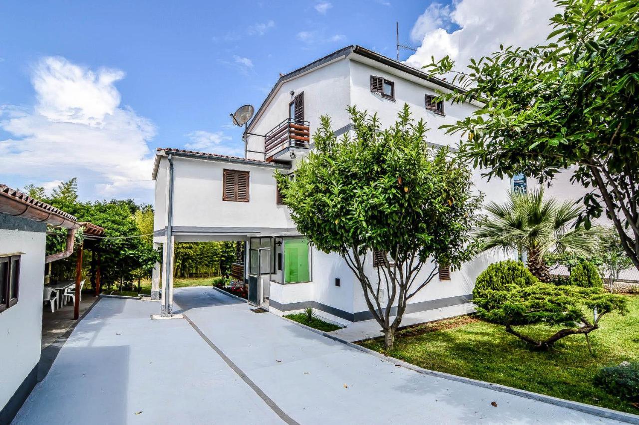 Apartmani Andrea PUY 외부 사진