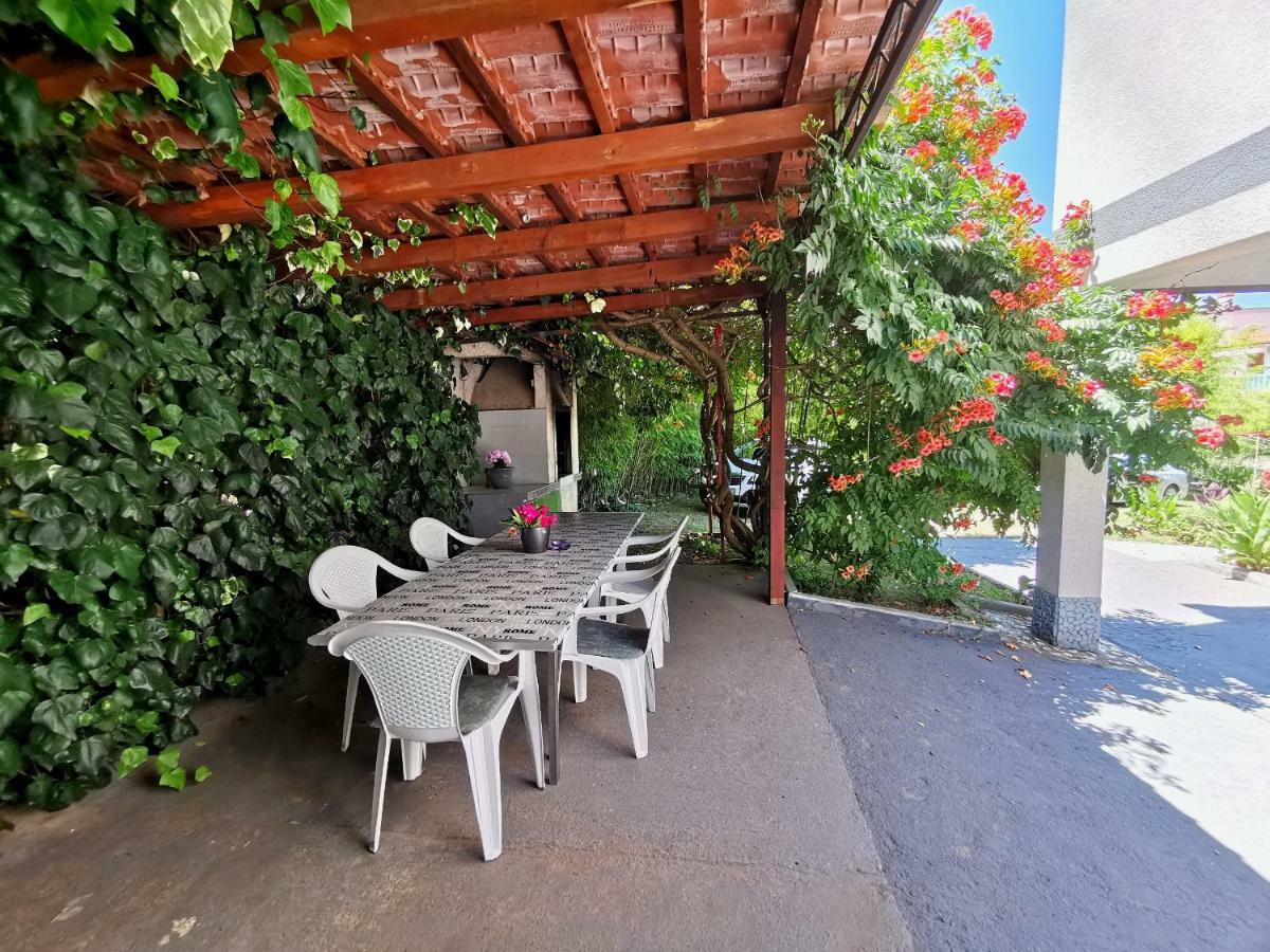 Apartmani Andrea PUY 외부 사진